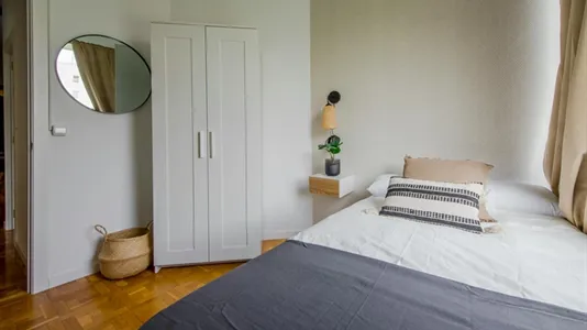 Rooms in Madrid Chamberí - photo 4