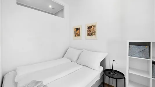 Apartments in Vienna Alsergrund - photo 9