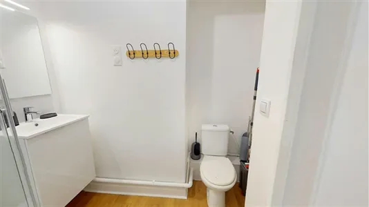 Apartments in Saint-Étienne - photo 7