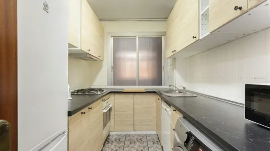 Rooms in Barcelona Les Corts - photo 10