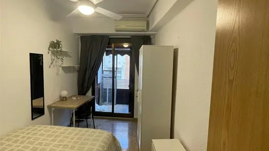 Rooms in Alaquàs - photo 3