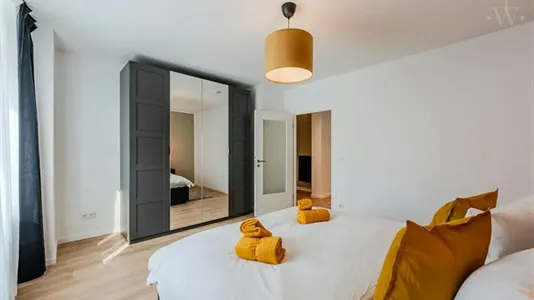 Apartments in Berlin Charlottenburg-Wilmersdorf - photo 1