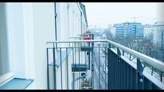 Rooms in Berlin Friedrichshain-Kreuzberg - photo 9