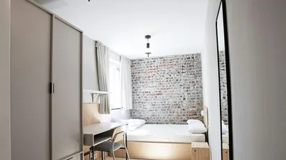 Room for rent in Brussels Schaarbeek, Brussels