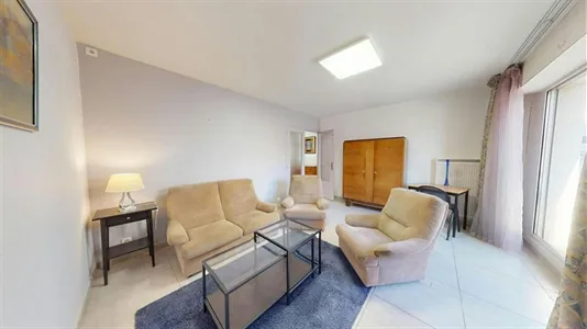 Apartments in Clermont-Ferrand - photo 9