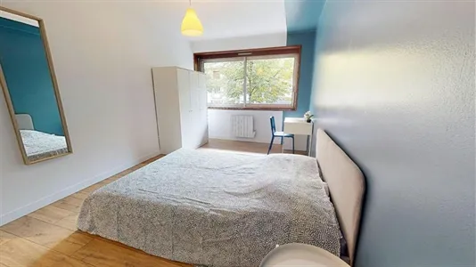 Rooms in Saint-Étienne - photo 3