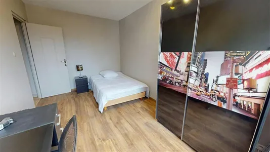 Rooms in Lyon - photo 2