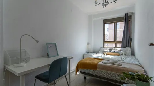 Rooms in Valencia Camins al Grau - photo 4