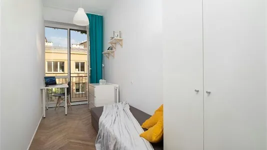 Rooms in Location is not specified - photo 1