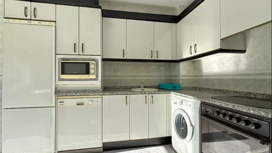 Rooms in Zaragoza - photo 10