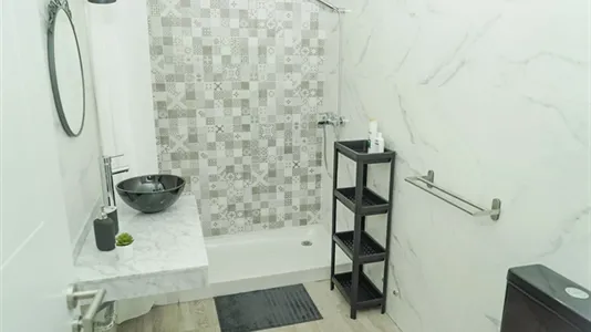 Rooms in Málaga - photo 7