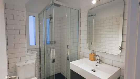 Rooms in Cornellà de Llobregat - photo 5