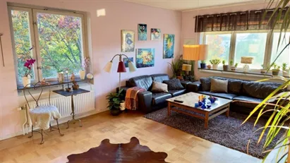 Bromma - 2.5rok - 5mån - 9.558kr/mån