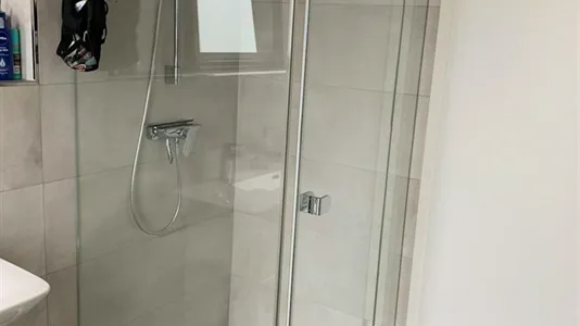 Houses in Essen - photo 8