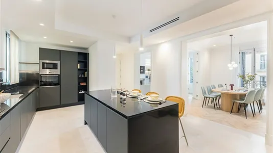 Apartments in Madrid Centro - photo 9