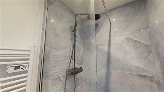 Rooms in Saint-Julien-en-Genevois - photo 7