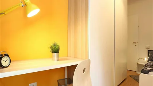 Rooms in Roma Municipio XIV – Monte Mario - photo 6