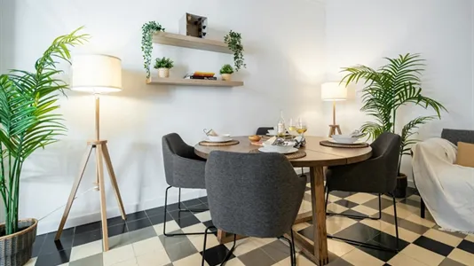 Rooms in Barcelona Eixample - photo 9