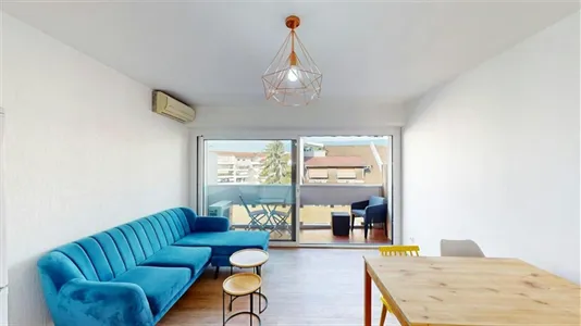 Rooms in Saint-Julien-en-Genevois - photo 6