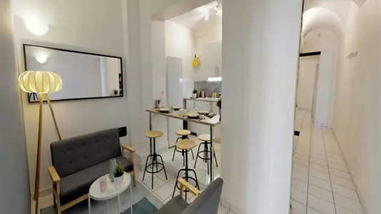 Rooms in Lyon - photo 4