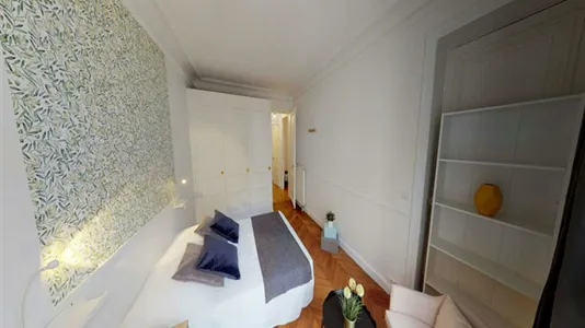 Rooms in Paris 17ème arrondissement - photo 3