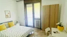 Room for rent, Milano Zona 1 - Centro storico, Milan, Via Antonio Canova, Italy