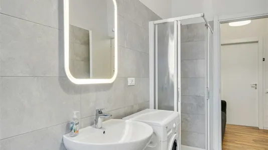 Rooms in Milano Zona 1 - Centro storico - photo 9