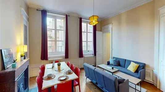 Rooms in Lyon - photo 10