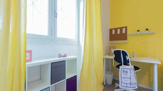 Rooms in Milano Zona 8 - Fiera, Gallaratese, Quarto Oggiaro - photo 9