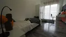 Room for rent, Turin, Piemonte, &lt;span class=&quot;blurred street&quot; onclick=&quot;ProcessAdRequest(12157449)&quot;&gt;&lt;span class=&quot;hint&quot;&gt;See streetname&lt;/span&gt;[xxxxxxxxxxxxx]&lt;/span&gt;