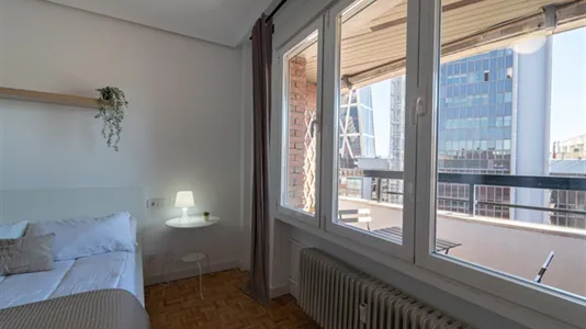 Rooms in Madrid Fuencarral-El Pardo - photo 5
