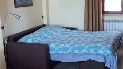 Room for rent in Napoli Municipalità 4, Naples