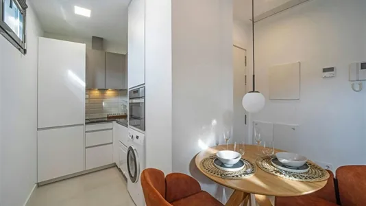 Apartments in Madrid Chamberí - photo 4