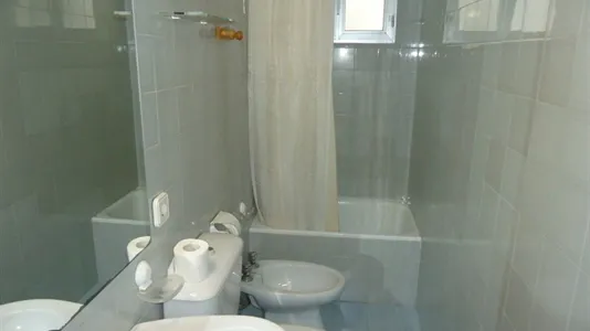 Rooms in Córdoba - photo 9