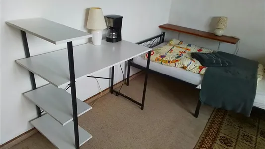 Rooms in Cologne Mülheim - photo 2