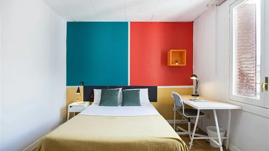 Rooms in Madrid Chamberí - photo 2