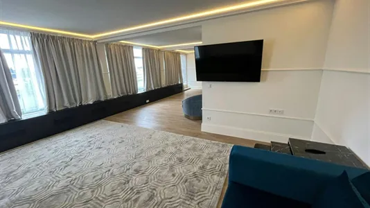 Apartments in Berlin Charlottenburg-Wilmersdorf - photo 4