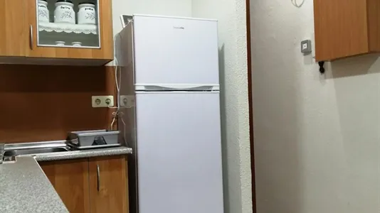 Rooms in Barcelona Sant Martí - photo 7