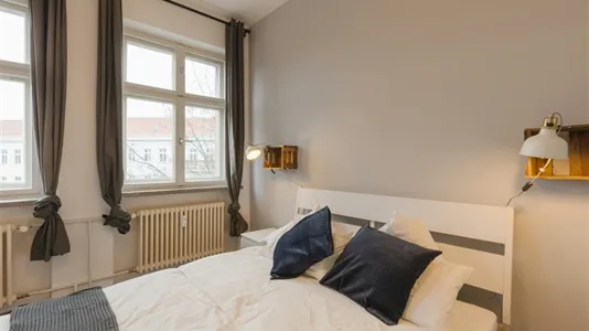Rooms in Berlin Friedrichshain-Kreuzberg - photo 4