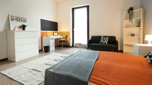 Rooms in Lecco - photo 1