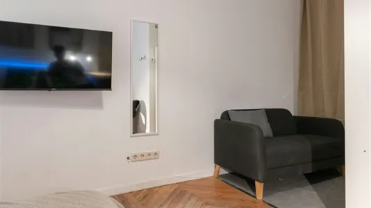 Rooms in Madrid Hortaleza - photo 6