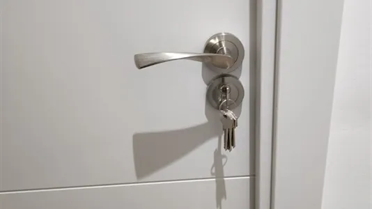 Rooms in la Fontsanta - photo 6