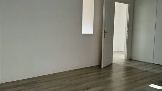 Houses in Angoulême - photo 6