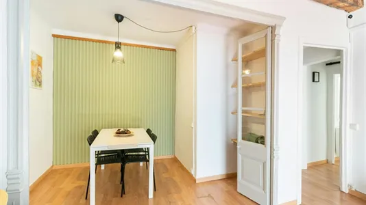 Apartments in Barcelona Ciutat Vella - photo 9