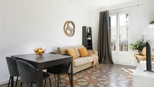 Apartments in Barcelona Eixample - photo 4