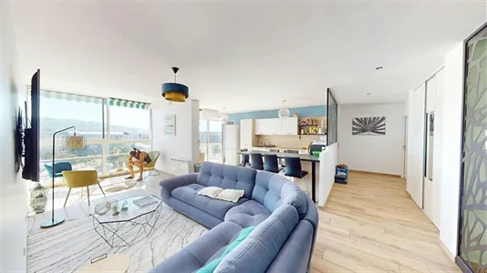 Rooms in Saint-Julien-en-Genevois - photo 5