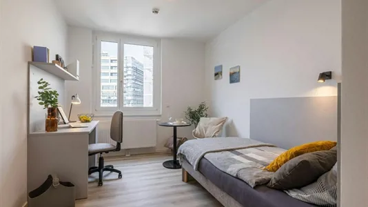 Apartments in Vienna Favoriten - photo 1