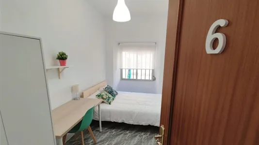 Rooms in Granada - photo 5