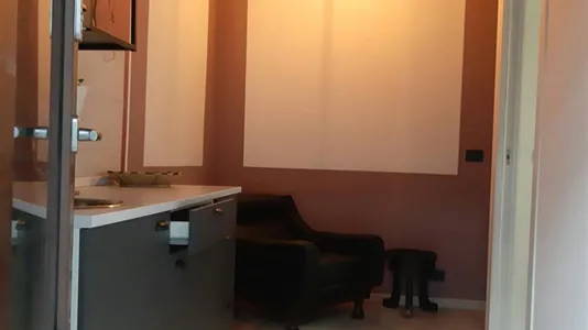 Apartments in Turin - photo 2