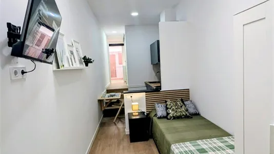 Apartments in Burjassot - photo 3